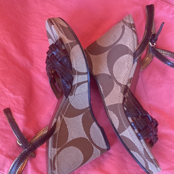 Coach size 6 wedge high heels shoes great condition. - Picture 15 of 17